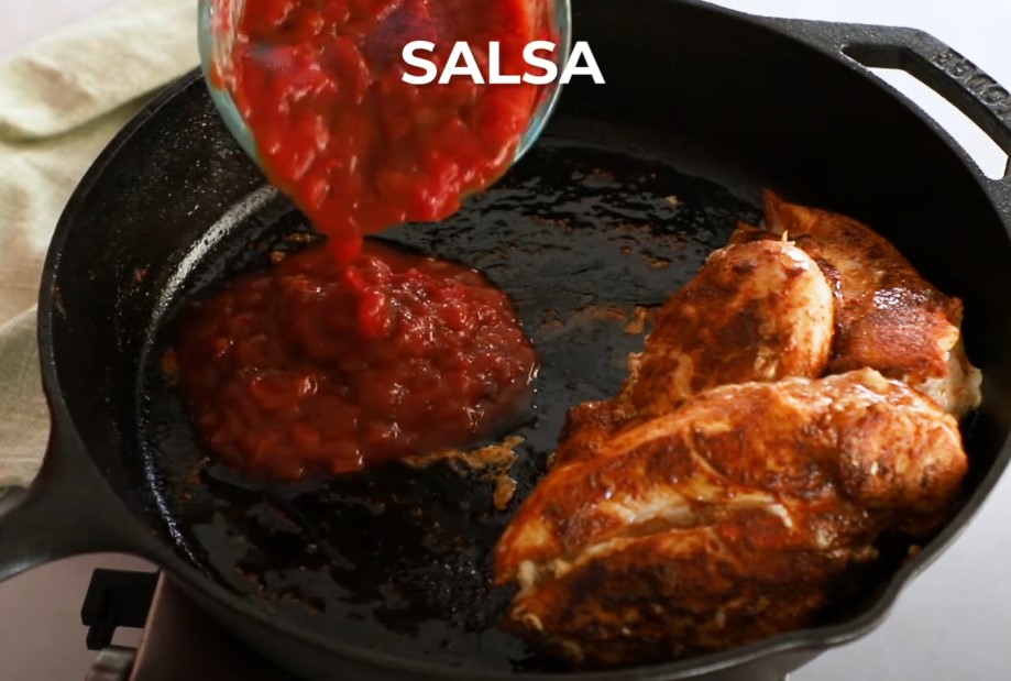 Easy Cheesy Salsa Chicken